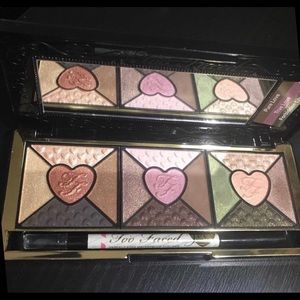 TooFaced Love Eyeshadow Palette